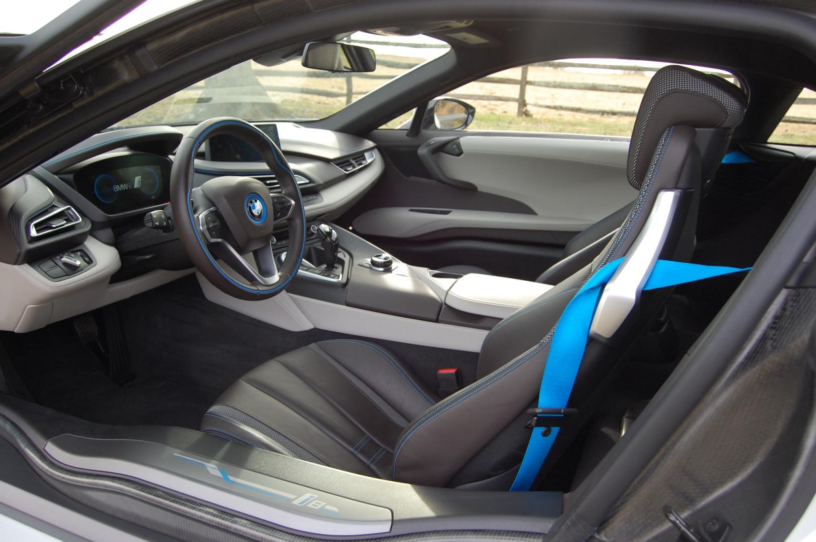 2019 White /Brown Leather BMW i8 (WBY2Z4C50KV) with an 3 cylinder Turbo/ Electric drive engine, Automatic transmission, located at 6528 Lower York Road, New Hope, PA, 18938, (215) 862-9555, 40.358707, -74.977882 - Here we have a beautiful looking and driving 2019 BMW i8 with 7,497 miles. This BMW has a 3 cylinder turbo gas engine with electric motors putting power to all four wheels via an automatic transmission. The interior offers brown leather, keyless entry, cruise control, tilt steering wheel, power wind - Photo#27